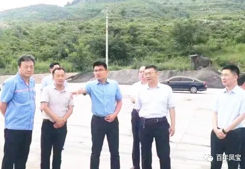 田元飞到必一在线官网（中国）冶金熔剂项目调研